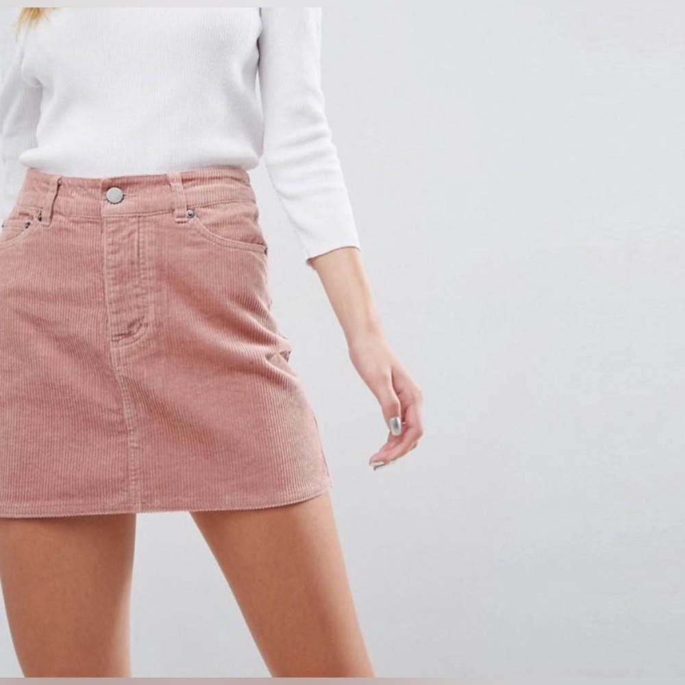 ASOS • Pale Pink corduroy mini skirt, size 6